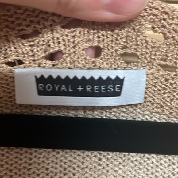 Royal + Reese size XL Striped Gray, White, and Tan V-Neck Lightweight Sweater - Picture 2 of 8